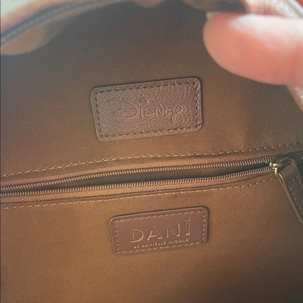 Danielle Nicole Brown backpack and wallet - Picture 9 of 14